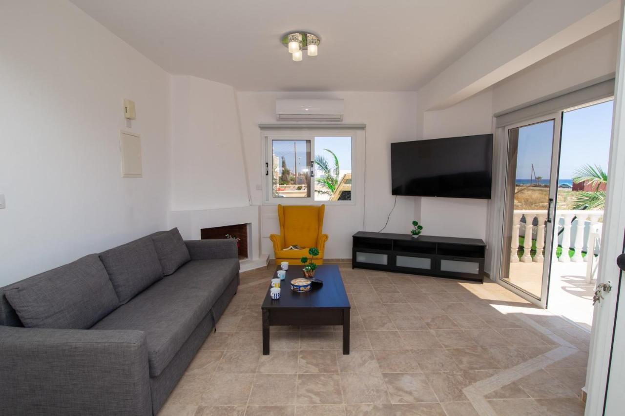 Suncity Boutique Seafront Villa Ayia Napa