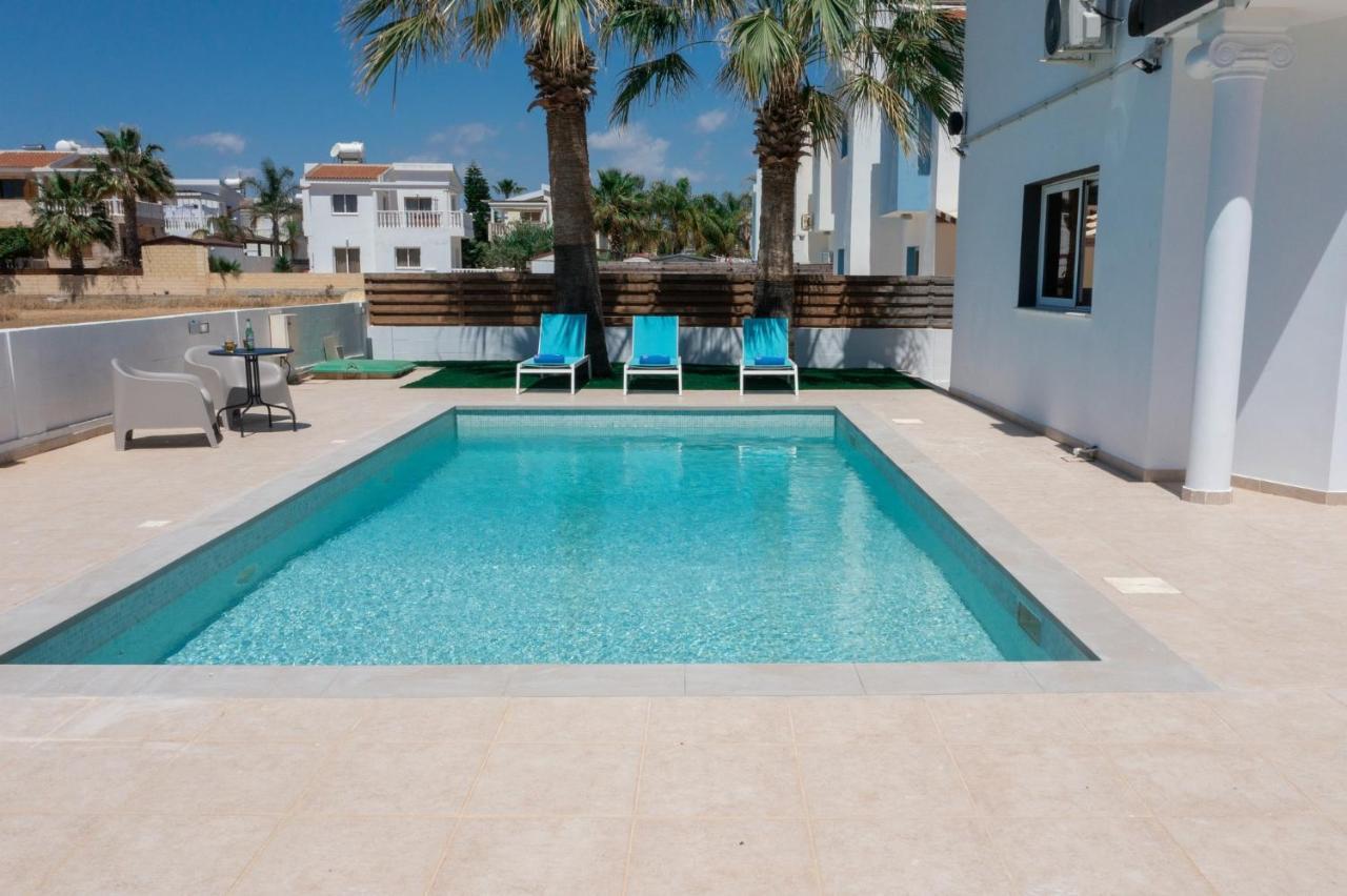 Suncity Boutique Seafront Villa Ayia Napa