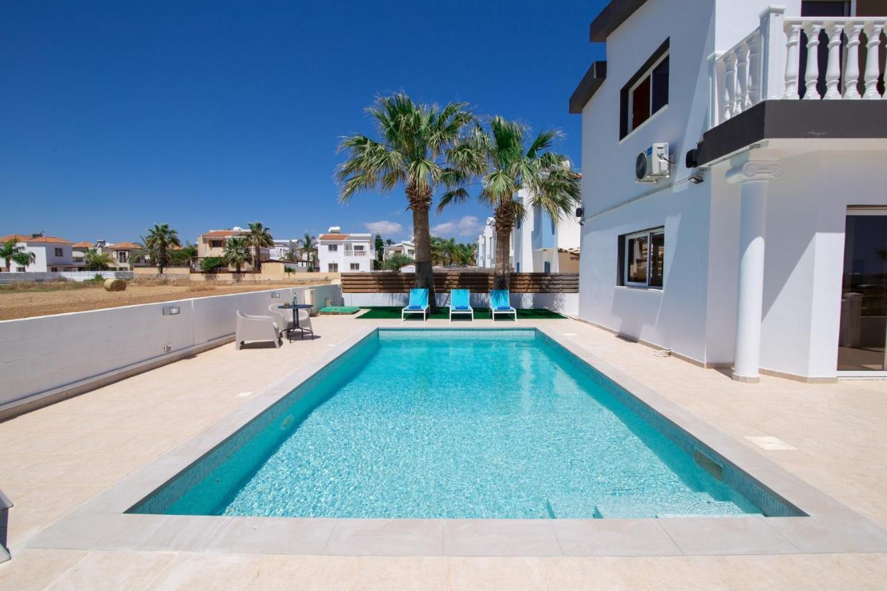 Suncity Boutique Seafront Ayia Napa